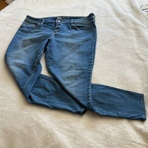 Fleece-lined Rockstar Blue Women's Jeans